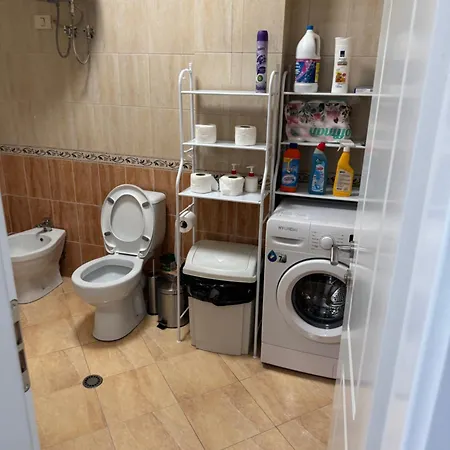 Apartman Centre Lions Gate 3 *