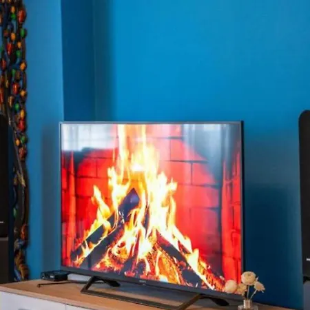 Centre Lions Gate 3 شقة