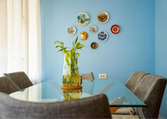 Appartement Centre Lions Gate 3 *